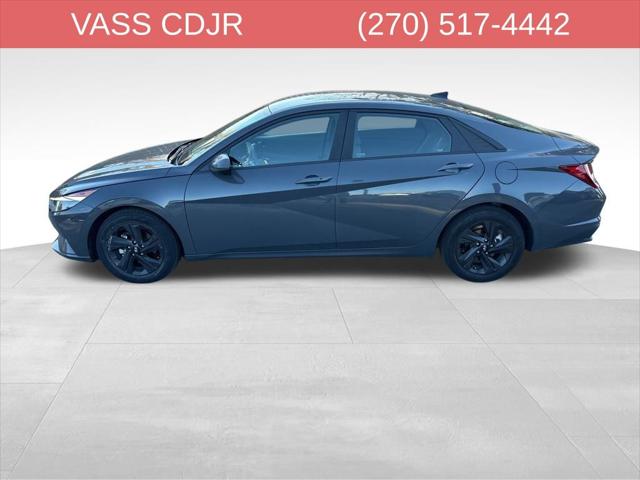 2023 Hyundai Elantra SEL 2023 Hyundai Elantra SEL