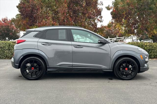 2021 Hyundai Kona NIGHT 2021 Hyundai Kona NIGHT