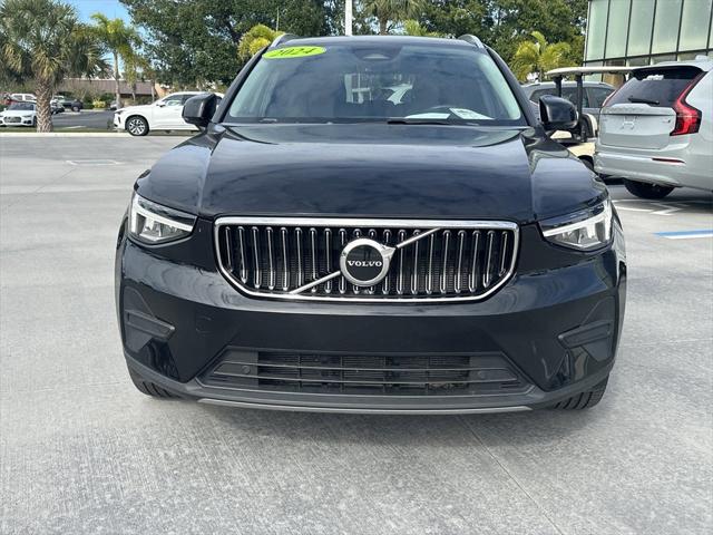 2024 Volvo XC40 B5 Core