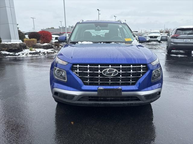 2022 Hyundai Venue SEL