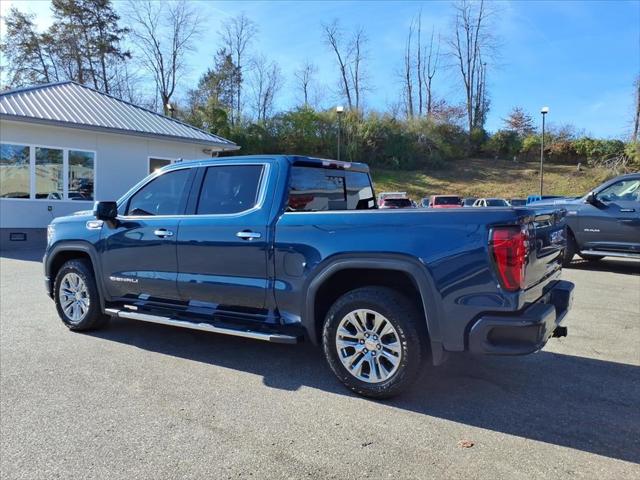 2022 GMC Sierra 1500 4WD Crew Cab Short Box Denali