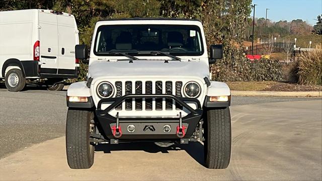 2021 Jeep Gladiator 80th Anniversary 4x4 2021 Jeep Gladiator 80th Anniversary 4x4