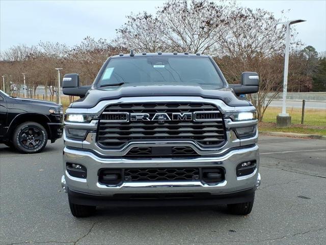 2026 RAM Ram 3500 RAM 3500 TRADESMAN CREW CAB 4X4 8 BOX