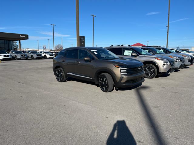 2025 Nissan Kicks SR FWD 2025 Nissan Kicks SR FWD