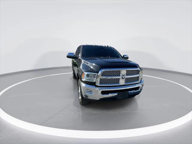 2018 RAM 2500 Laramie Crew Cab 4x4 64 Box