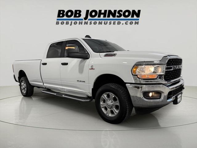 2024 RAM 3500 Big Horn Crew Cab 4x4 8 Box