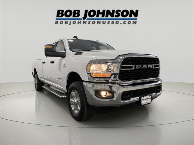 2024 RAM 3500 Big Horn Crew Cab 4x4 8 Box