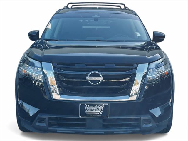 2022 Nissan Pathfinder SV 2022 Nissan Pathfinder SV