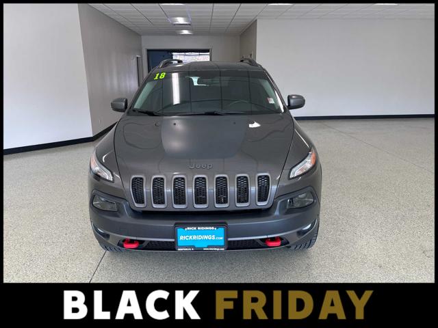2018 Jeep Cherokee Trailhawk 4x4 2018 Jeep Cherokee Trailhawk 4x4