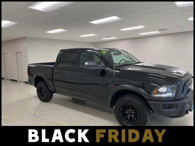 2024 RAM 1500 Classic Warlock Crew Cab 4x4 57 Box 2024 RAM 1500 Classic Warlock Crew Cab 4x4 57 Box