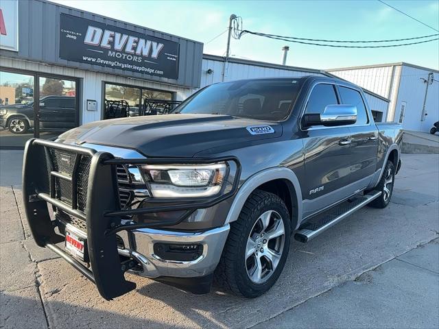 2019 RAM 1500 Laramie Crew Cab 4x4 57 Box