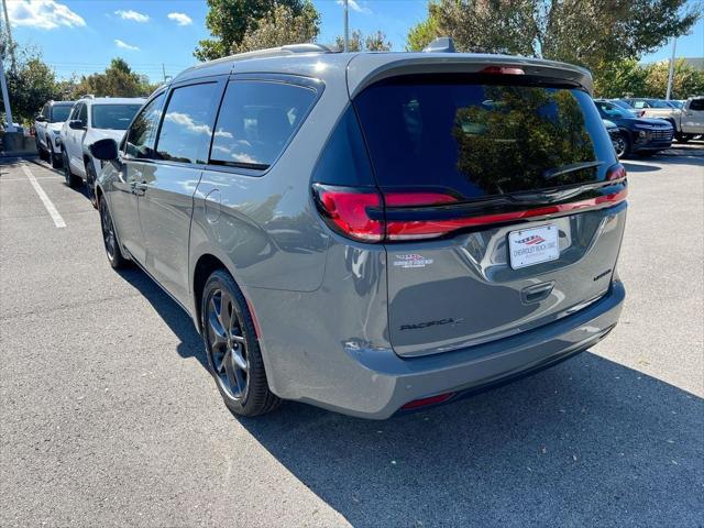 2022 Chrysler Pacifica Limited 2022 Chrysler Pacifica Limited