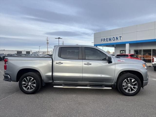 2023 Chevrolet Silverado 1500 4WD Crew Cab Short Bed RST