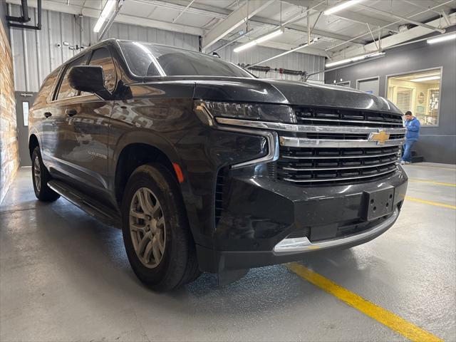 2022 Chevrolet Suburban 4WD LT