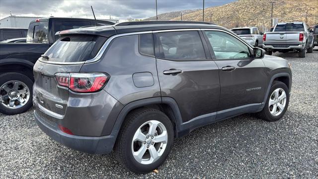 2020 Jeep Compass Latitude FWD 2020 Jeep Compass Latitude FWD