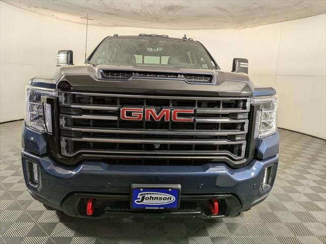 2022 GMC Sierra 2500HD 4WD Crew Cab Standard Bed AT4