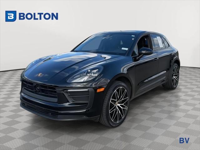 2023 Porsche Macan T