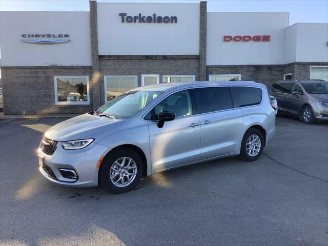 2024 Chrysler Pacifica Touring L 2024 Chrysler Pacifica Touring L