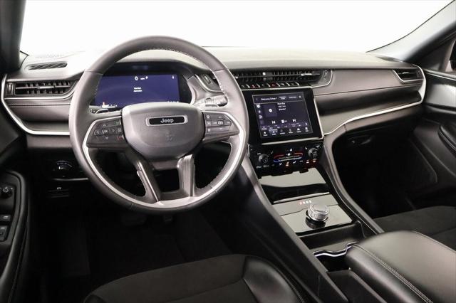 2024 Jeep Grand Cherokee L Altitude 4x4 2024 Jeep Grand Cherokee L Altitude 4x4