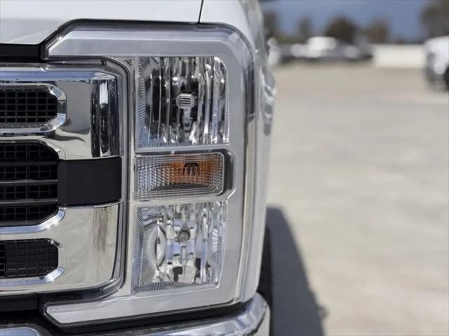 2025 Ford F-350 XLT