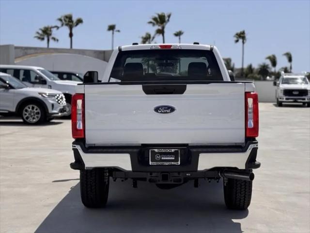 2025 Ford F-350 XLT