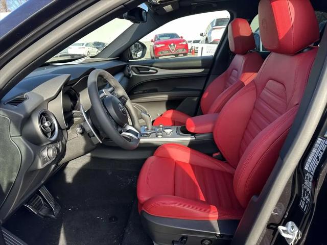 2025 Alfa Romeo Stelvio Sprint AWD