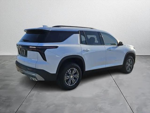 2026 Chevrolet Traverse FWD LT