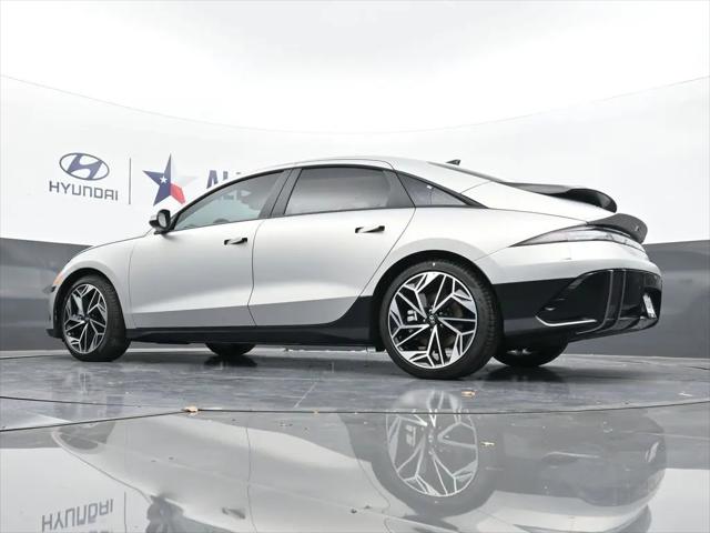 2025 Hyundai IONIQ 6 SEL