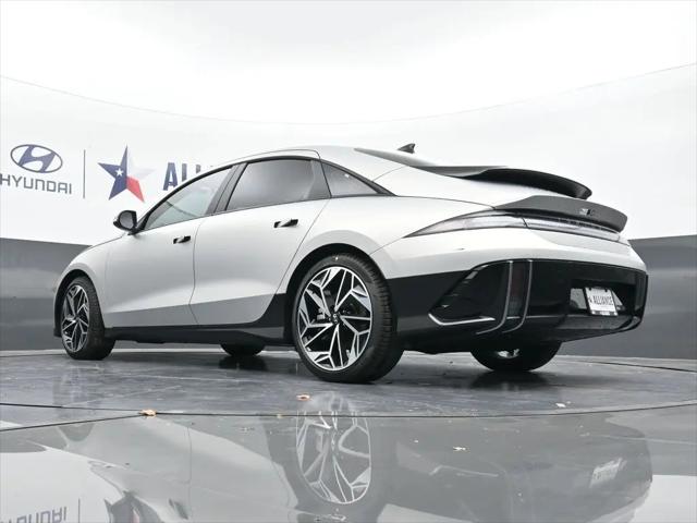 2025 Hyundai IONIQ 6 SEL