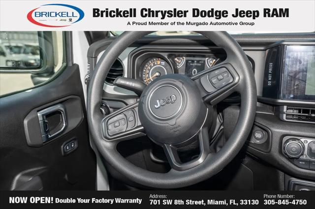 2026 Jeep Gladiator Sport