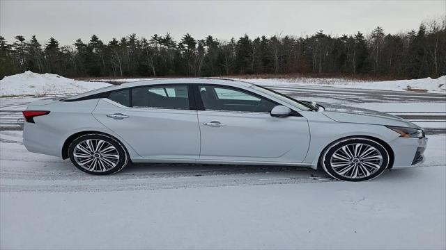 2025 Nissan Altima SL FWD