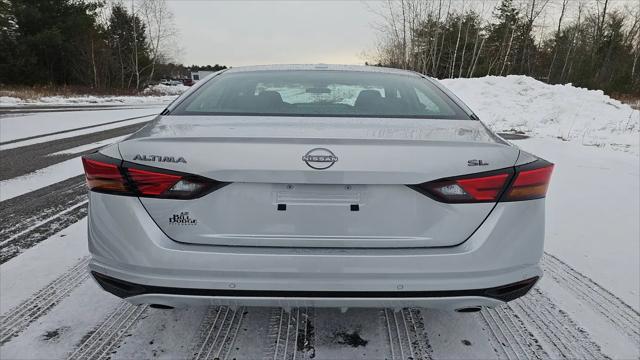 2025 Nissan Altima SL FWD