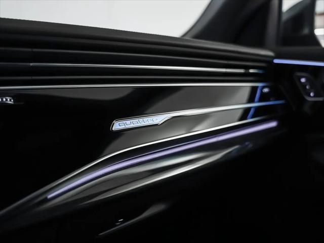 2026 Audi Q8 Prestige Plus 55 TFSI quattro Tiptronic