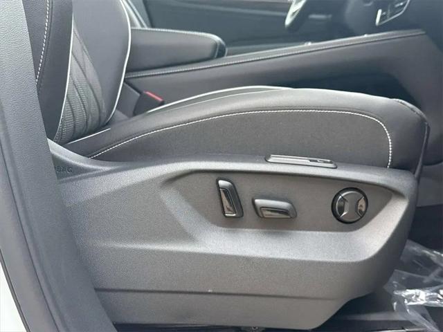 2026 Volkswagen Atlas SEL Premium R-Line
