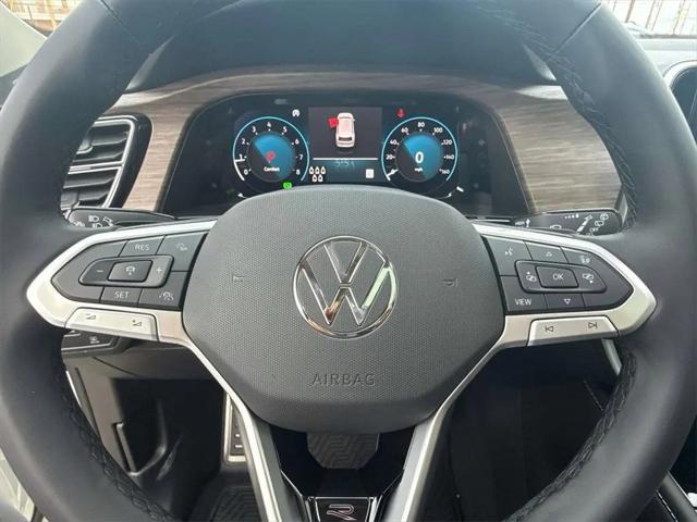 2026 Volkswagen Atlas SEL Premium R-Line