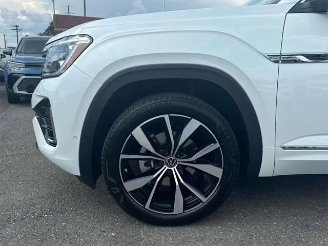 2026 Volkswagen Atlas SEL Premium R-Line