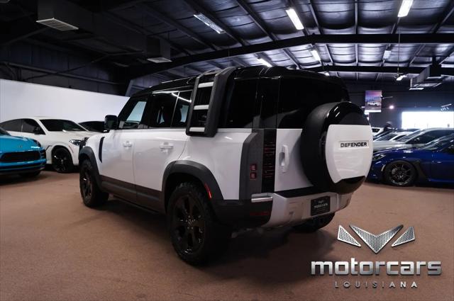 2022 Land Rover Defender 110 SE