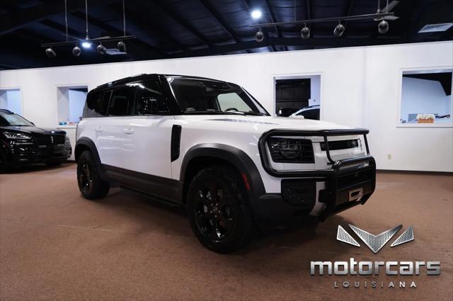 2022 Land Rover Defender 110 SE