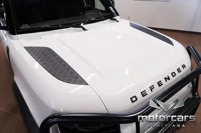 2022 Land Rover Defender 110 SE