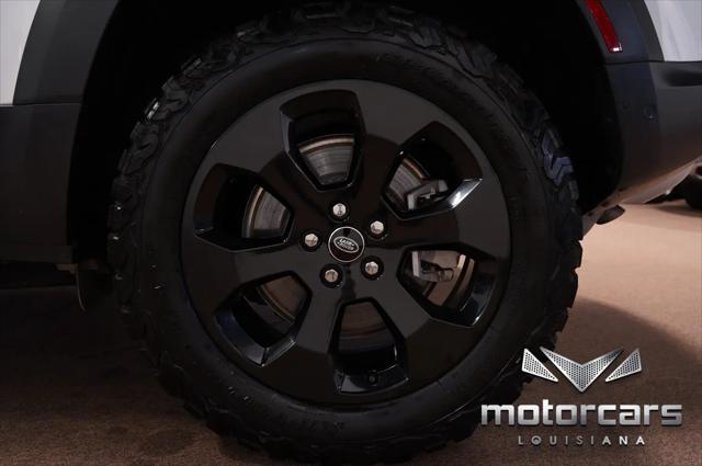 2022 Land Rover Defender 110 SE