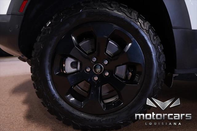 2022 Land Rover Defender 110 SE