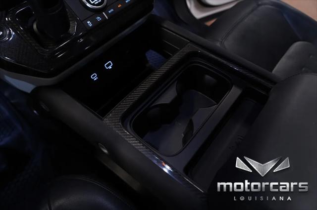 2022 Land Rover Defender 110 SE