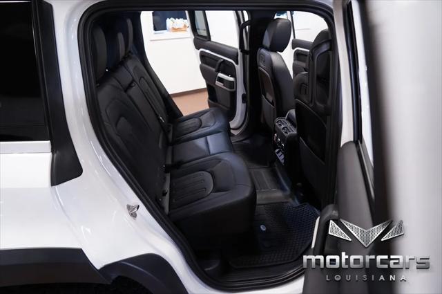 2022 Land Rover Defender 110 SE