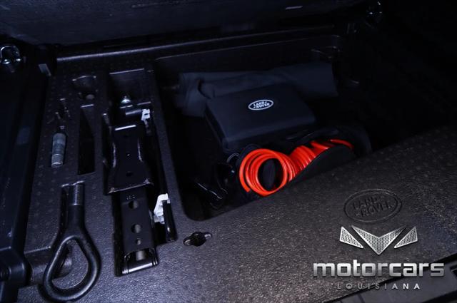 2022 Land Rover Defender 110 SE