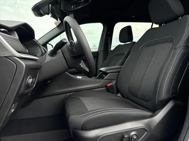 2025 Jeep Grand Cherokee L Laredo X 4x2