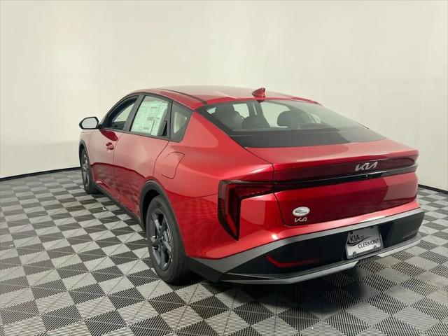2025 Kia K4 LXS