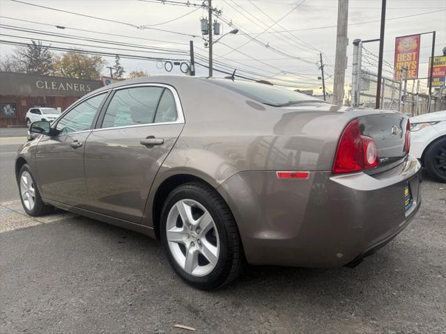 2011 Chevrolet Malibu LS