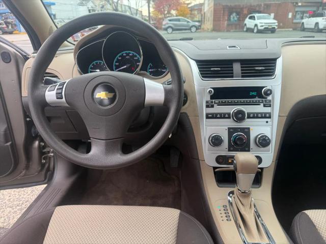 2011 Chevrolet Malibu LS