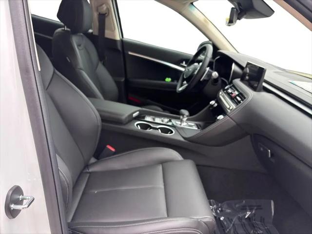 2026 Genesis G70 2.5T RWD