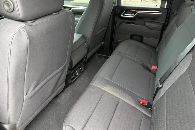 2026 GMC Sierra 2500HD Double Cab, Standard Bed, SLE, RWD